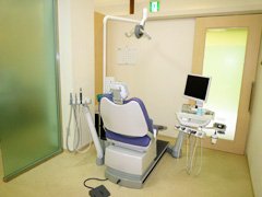 ［個室タイプの診察室］